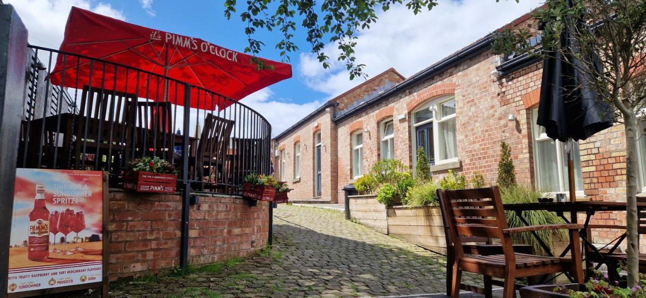 The Cross-Keys Hotel Knutsford Exterior photo